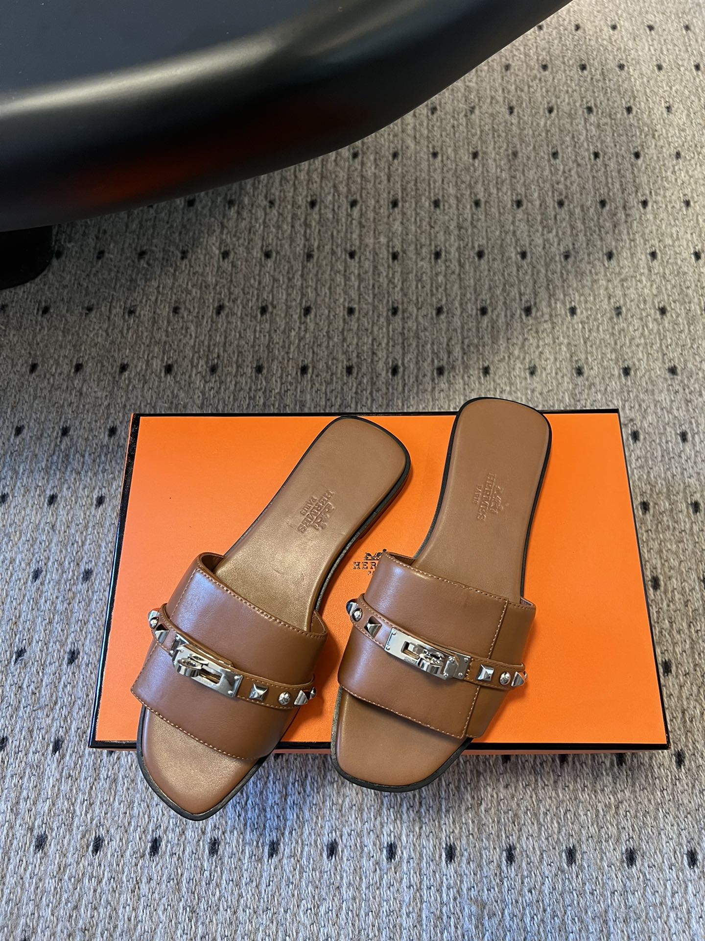 GIULIA FLAT SANDAL IN BRONZE BROWN CALFSKIN - 35
