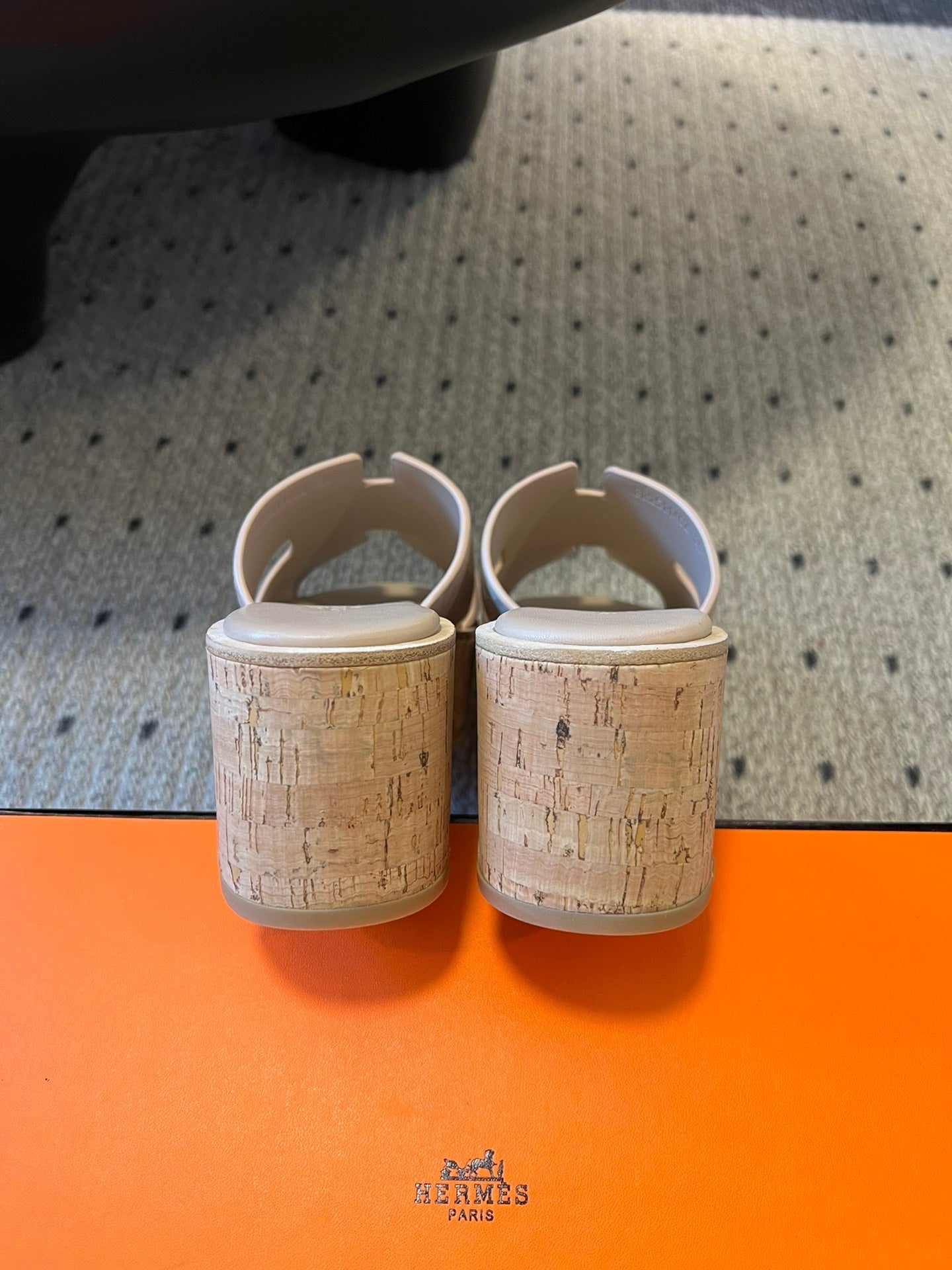 EZE SANDAL PLATFORM 85 MM IN PALE GRAY SUEDE - 35