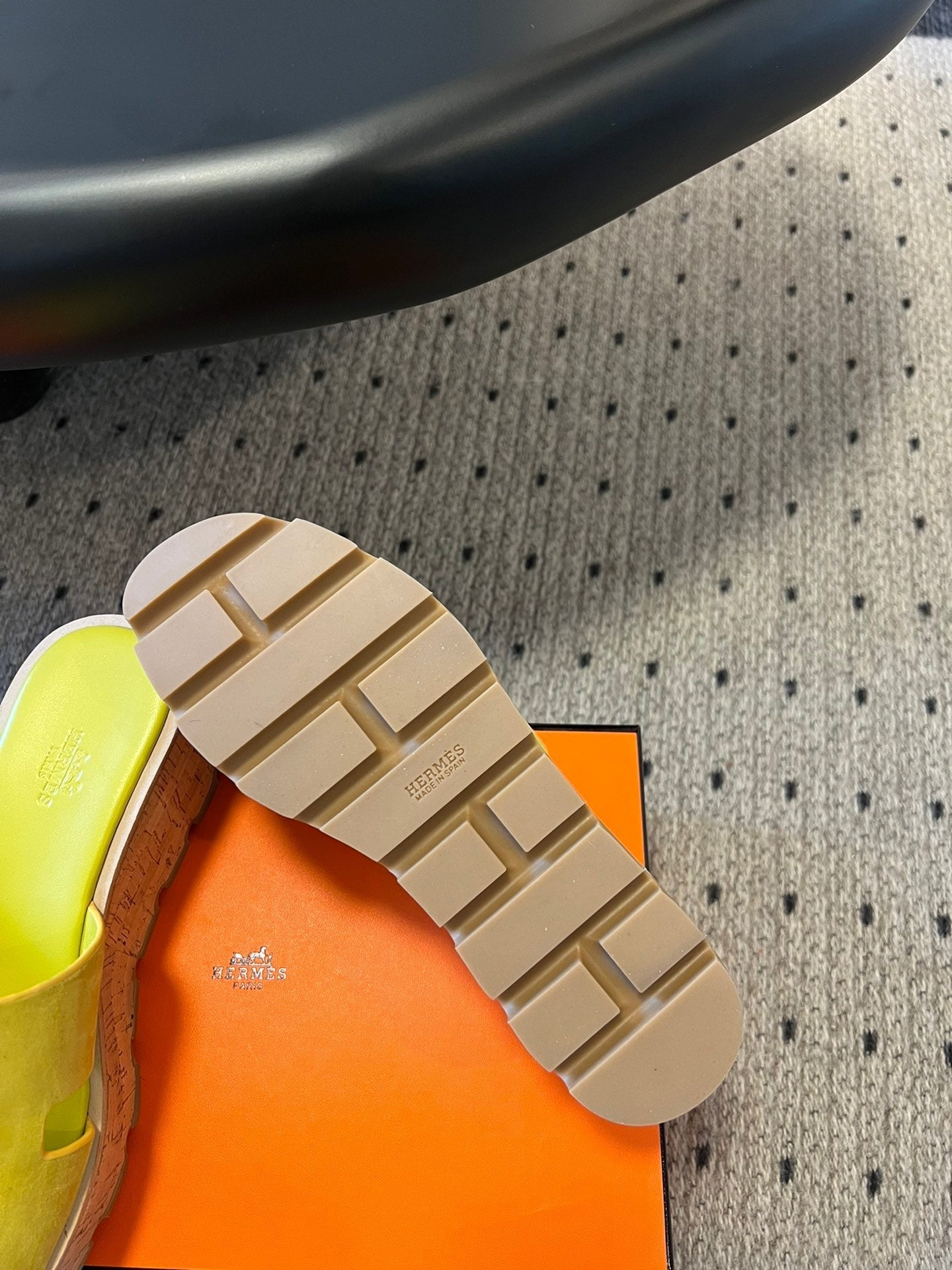 EZE SANDAL 85 MM IN NEON YELLOW CALFSKIN - 35