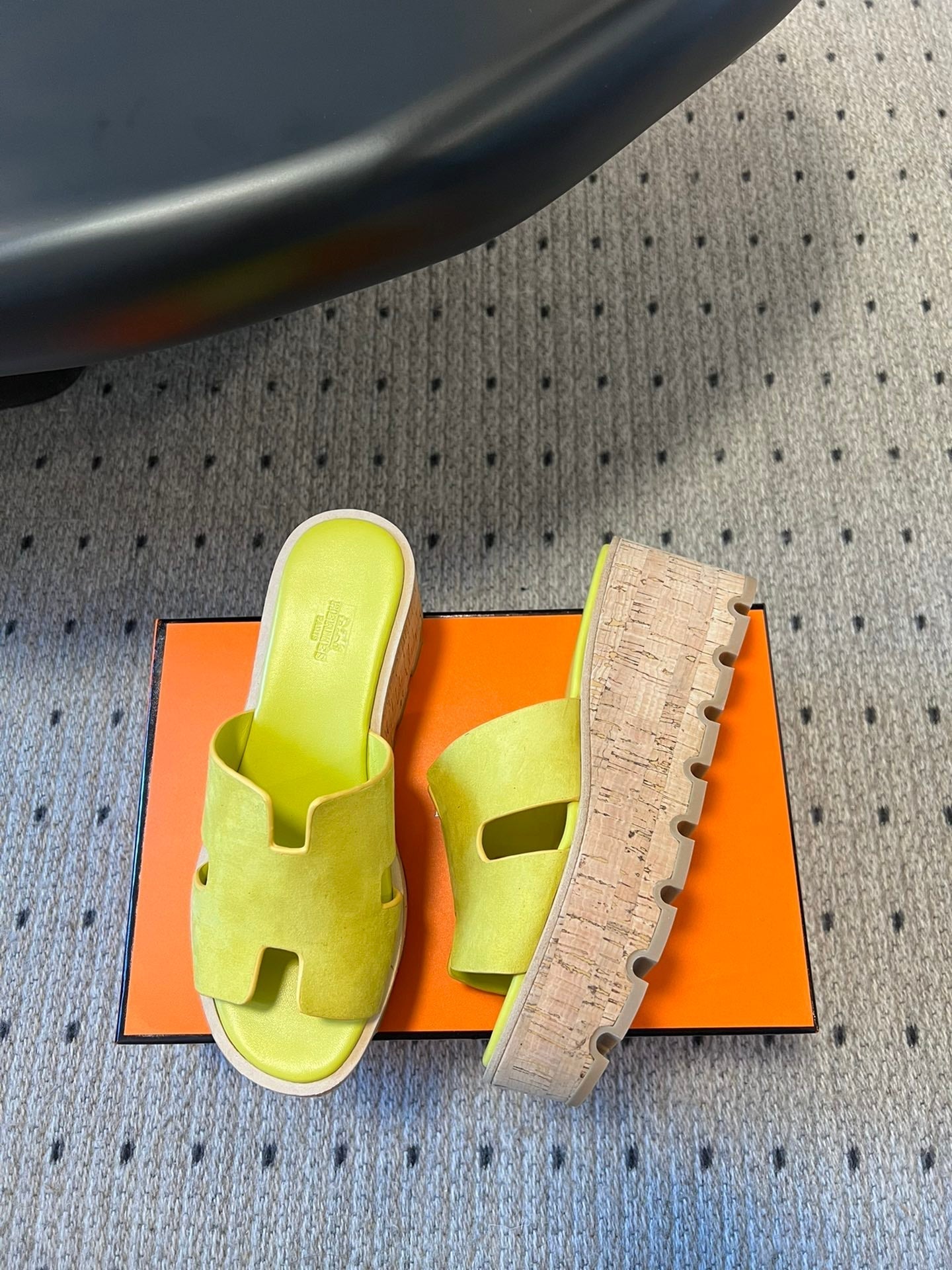 EZE SANDAL 85 MM IN NEON YELLOW CALFSKIN - 35