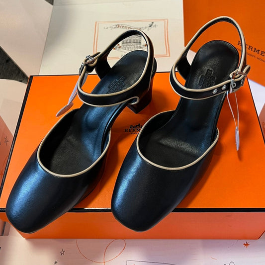 KLEO HIGH SLINGBACK IN BLACK CALFSKIN - 35
