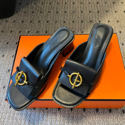ILOT 55 MM SANDAL IN BLACK CALFSKIN - 35