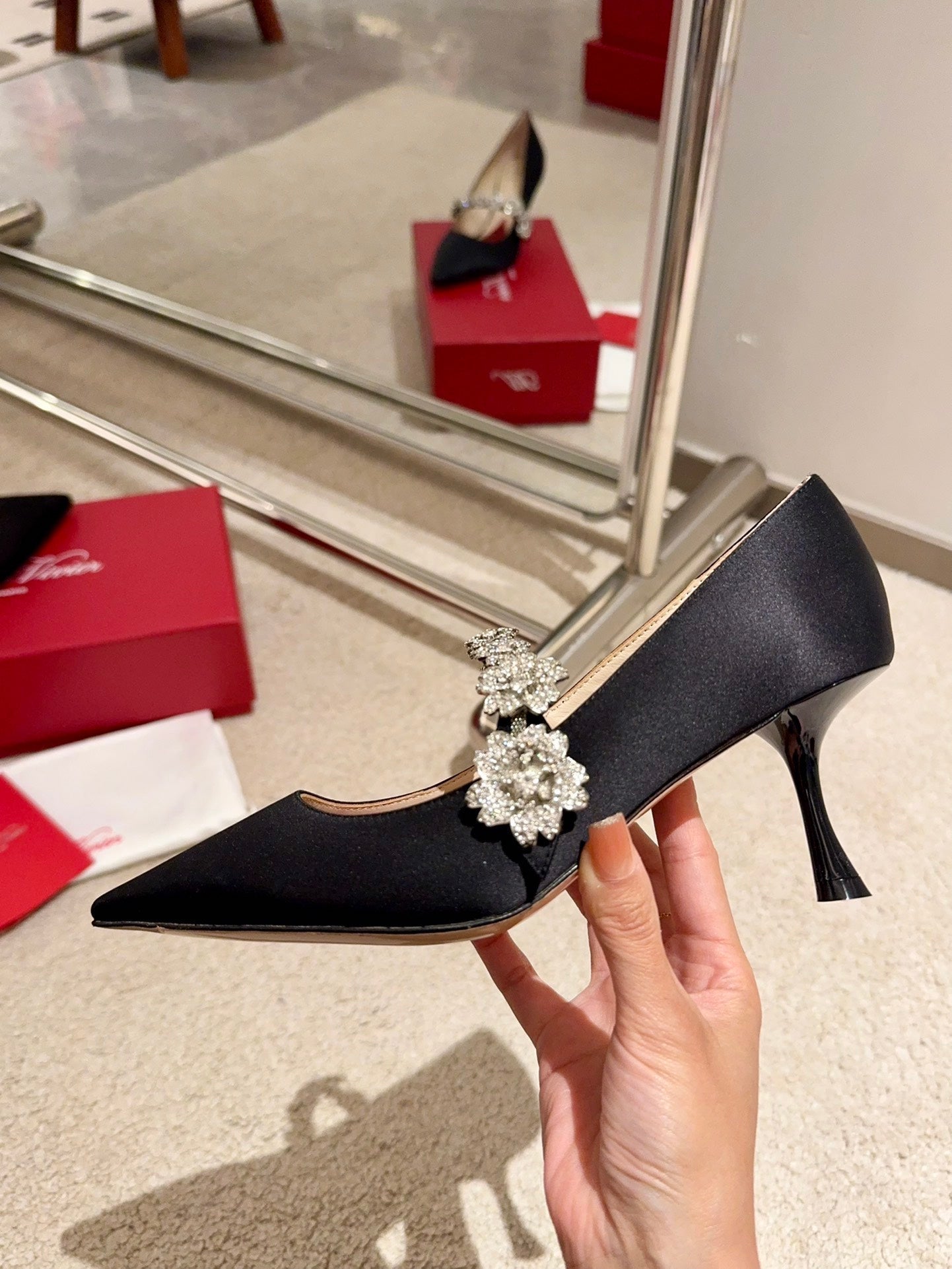 EFFLORESCENCE MARY JANE PUMPS IN BLACK SILK - 34