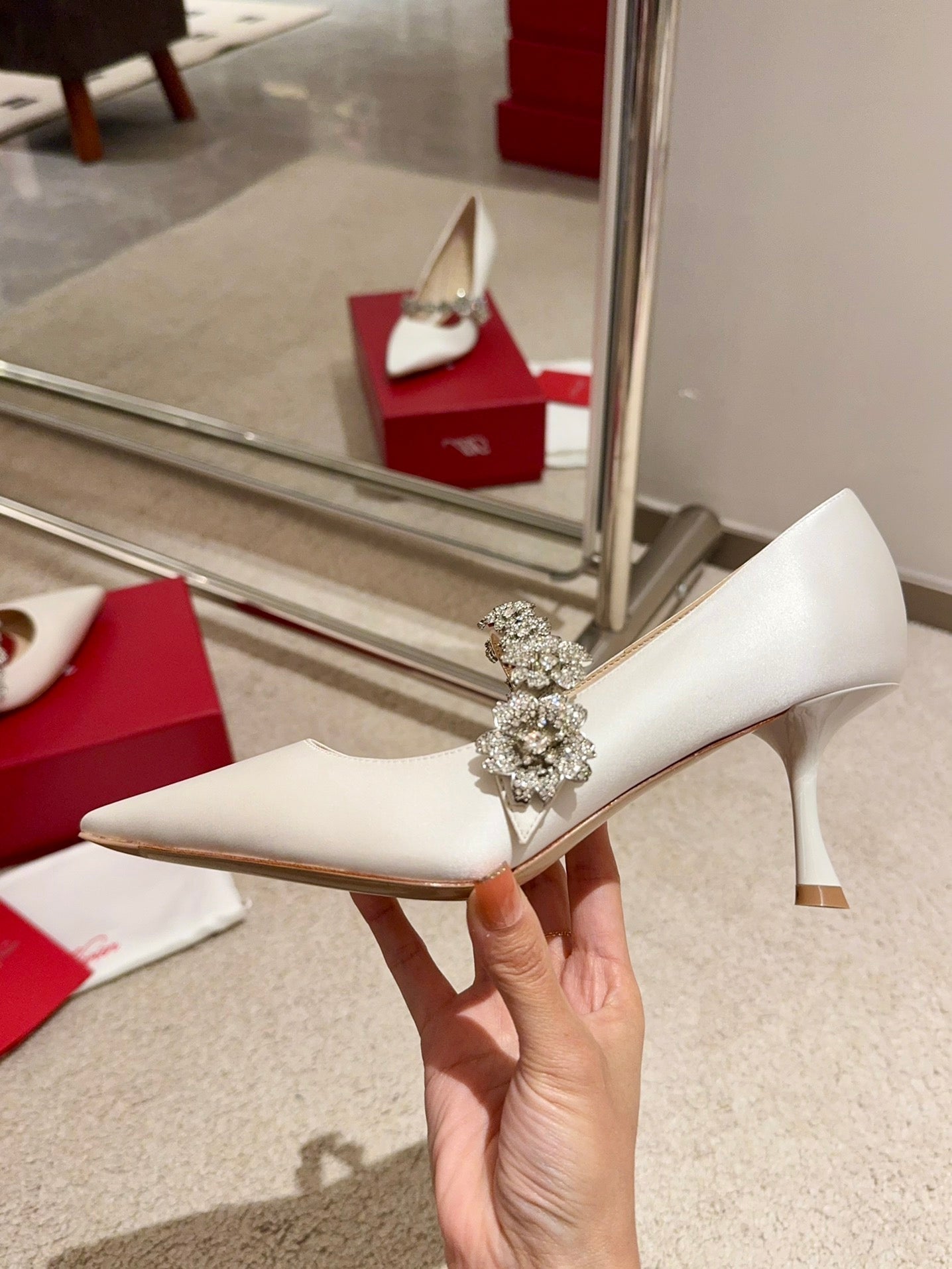 EFFLORESCENCE MARY JANE PUMPS IN WHITE SILK - 34