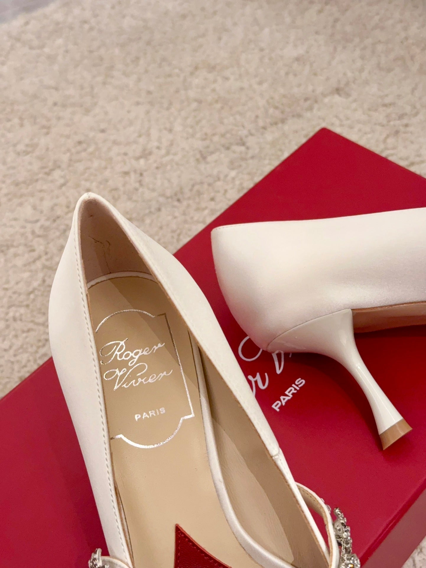 EFFLORESCENCE MARY JANE PUMPS IN WHITE SILK - 34