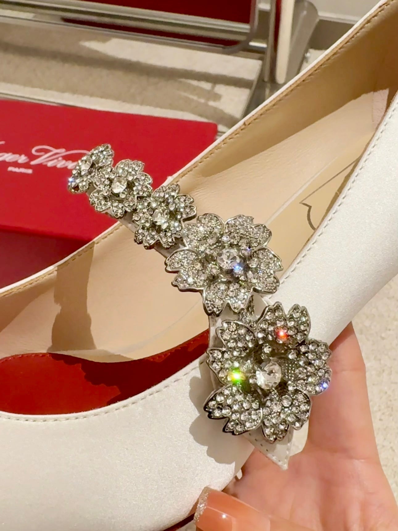 EFFLORESCENCE MARY JANE PUMPS IN WHITE SILK - 34