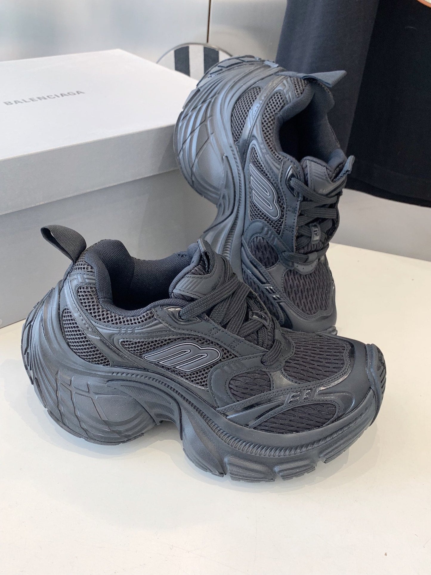 DAD SHOES IN BLACK MESH AND CALFSKIN - 35