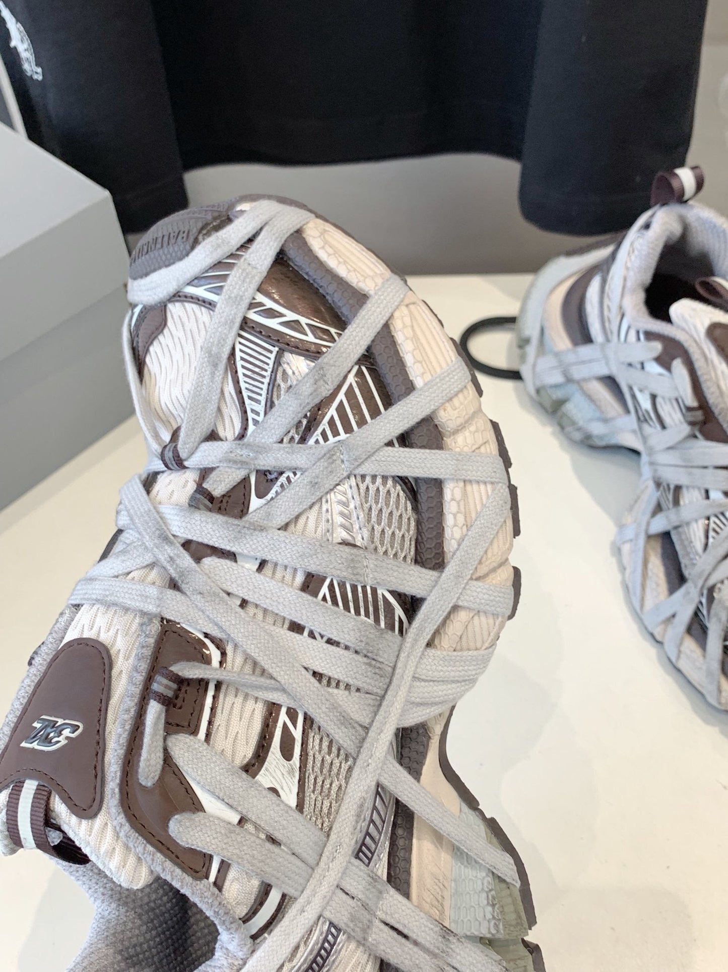 3XL EXTREME LACE SNEAKER BROWN MIX DUST WHITE AND SILVER - 35