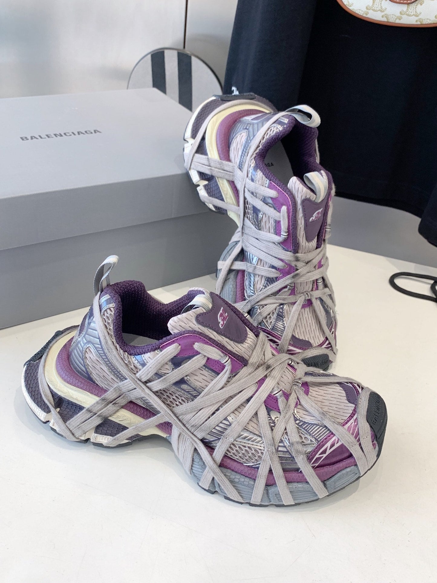 3XL EXTREME LACE SNEAKER PURPLE AND GRAY - 35