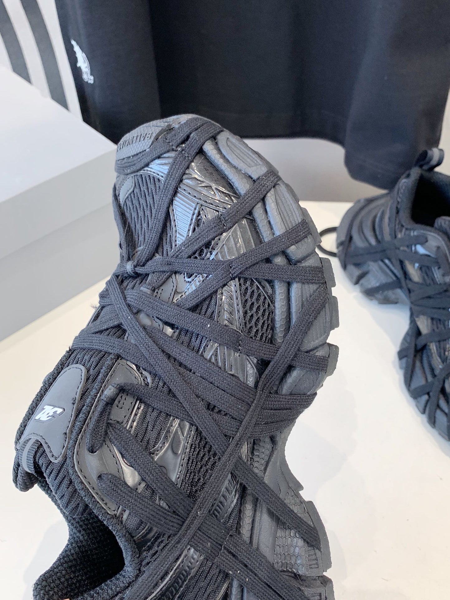 3XL EXTREME LACE BLACK SNEAKER BLACK - 35