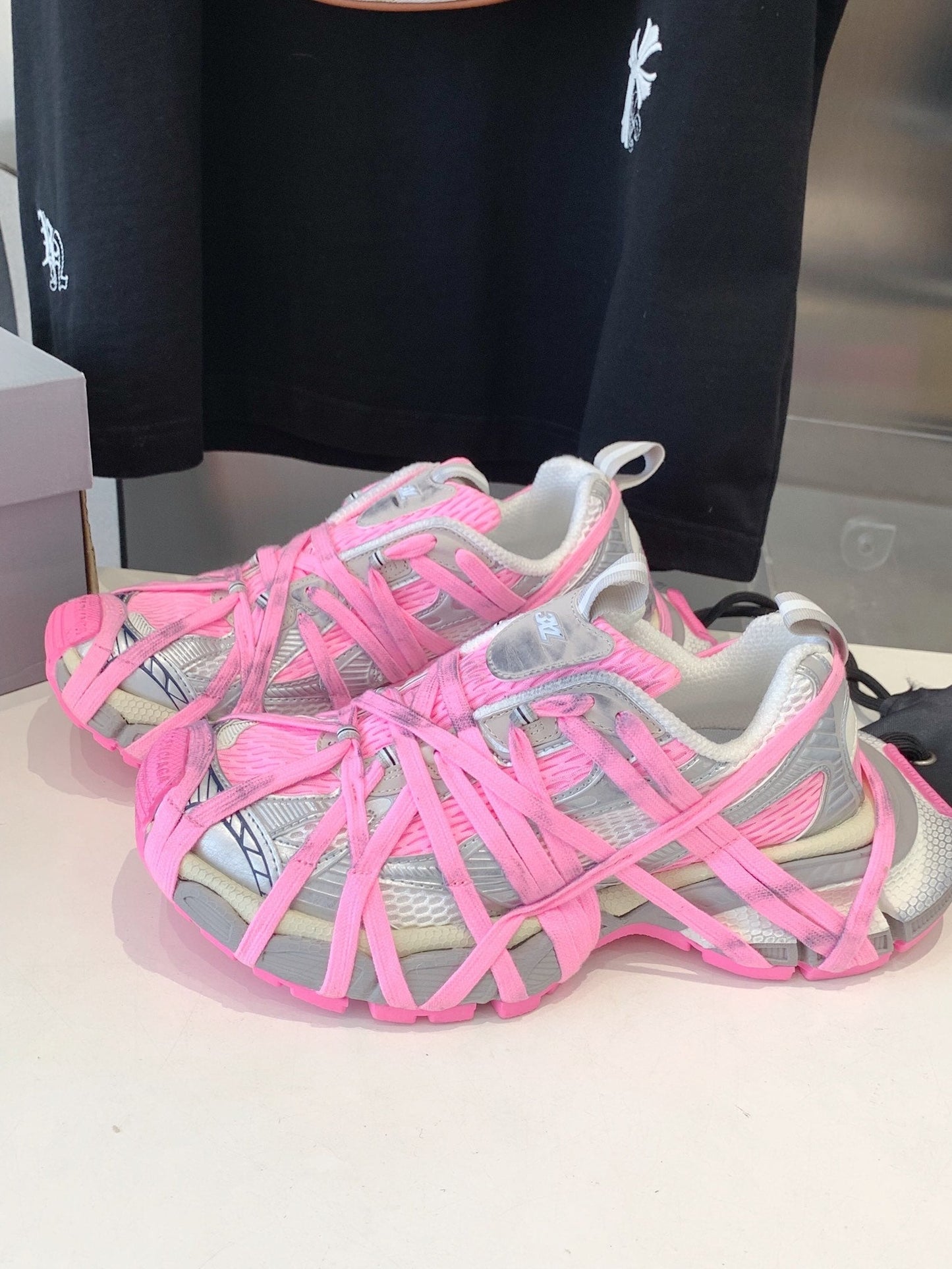 3XL EXTREME LACE SNEAKER SILVER AND PINK - 35