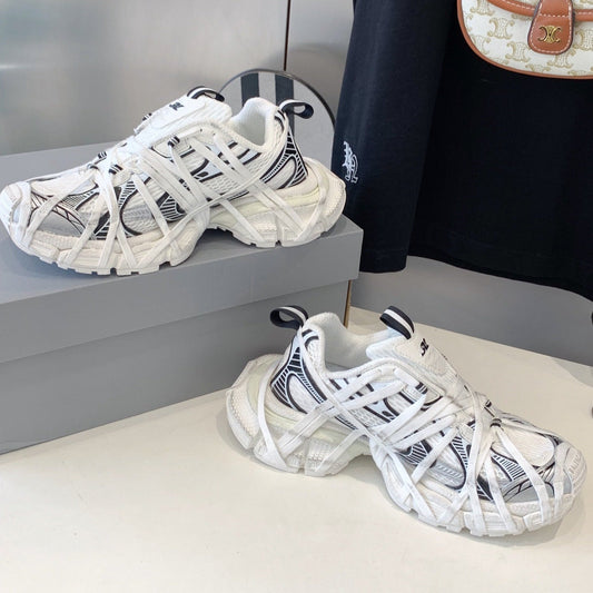 3XL EXTREME LACE SNEAKER WHITE AND SILVER - 35
