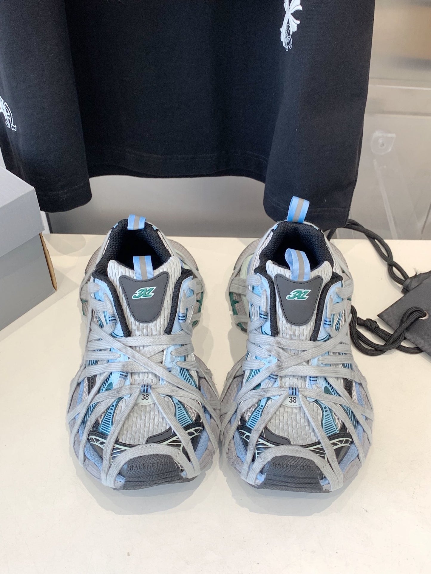 3XL EXTREME LACE SNEAKER GRAY AND LIGHT BLUE - 35