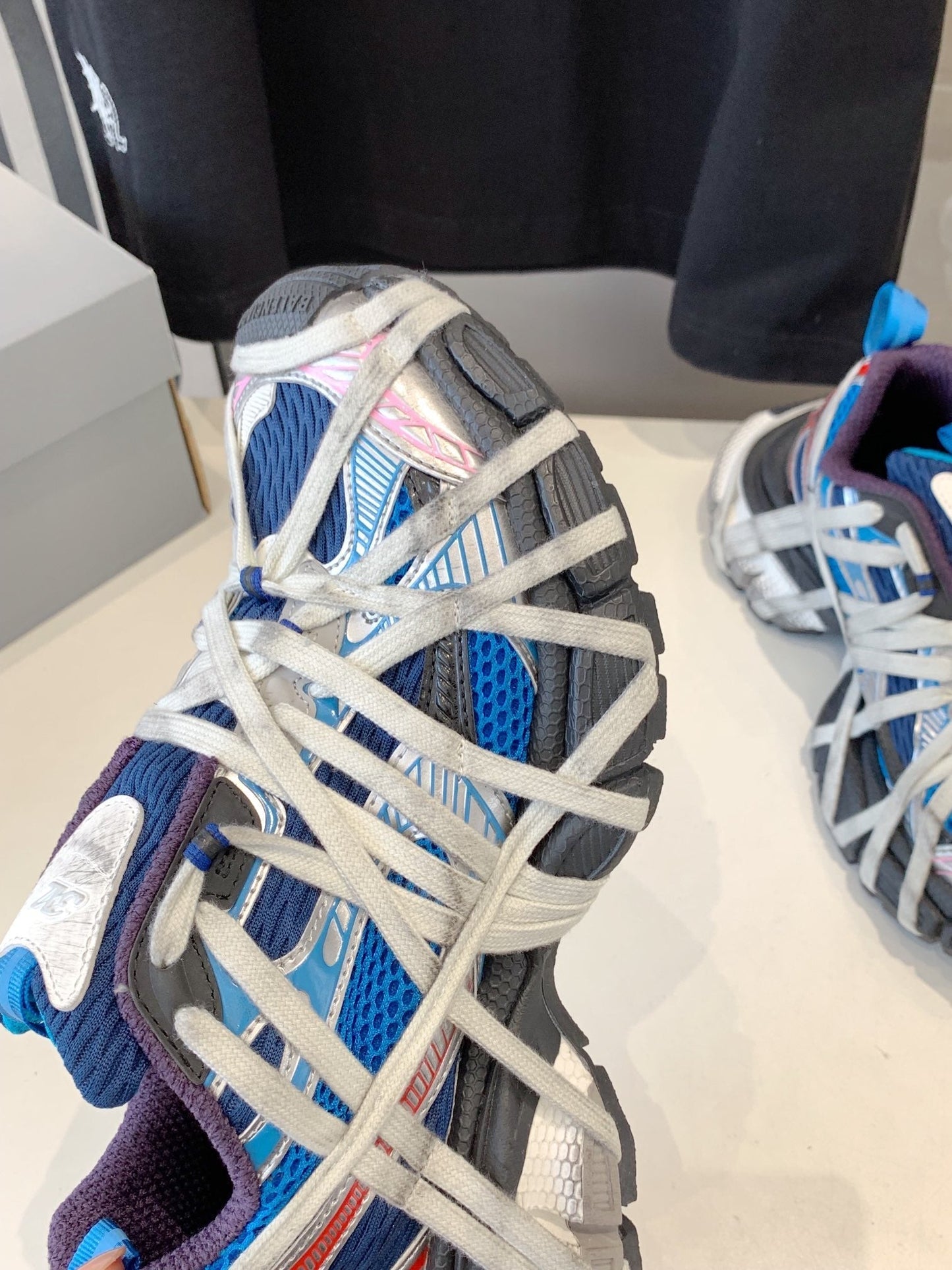 3XL EXTREME LACE SNEAKER BLUE MIX PINK SILVER AND RED - 35
