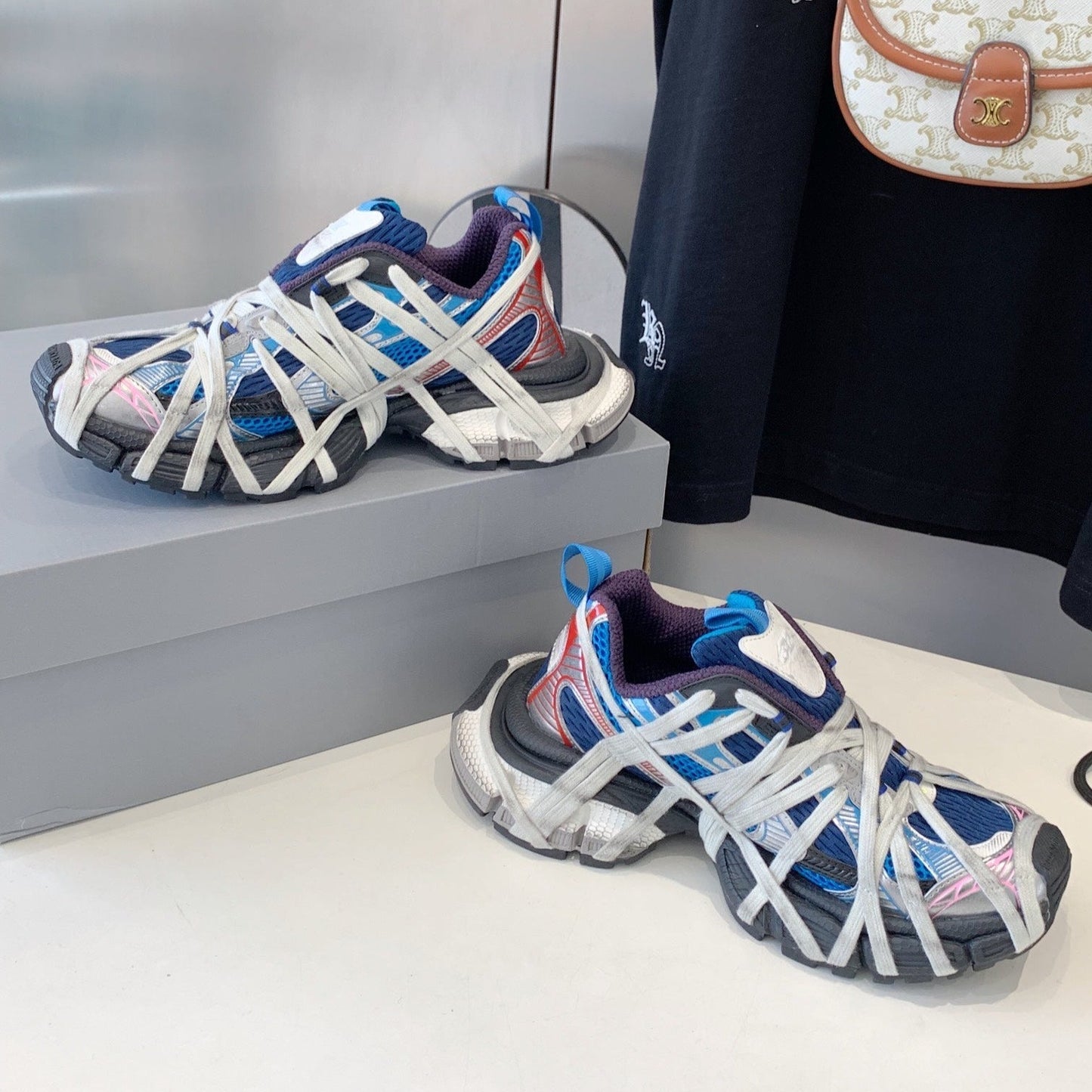 3XL EXTREME LACE SNEAKER BLUE MIX PINK SILVER AND RED - 35