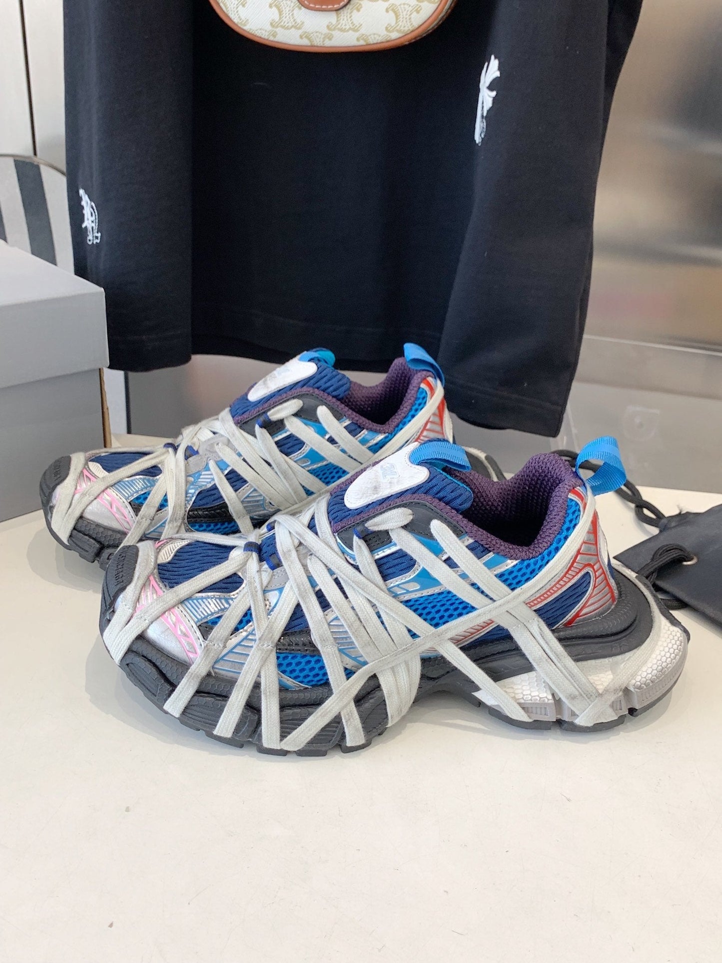 3XL EXTREME LACE SNEAKER BLUE MIX PINK SILVER AND RED - 35