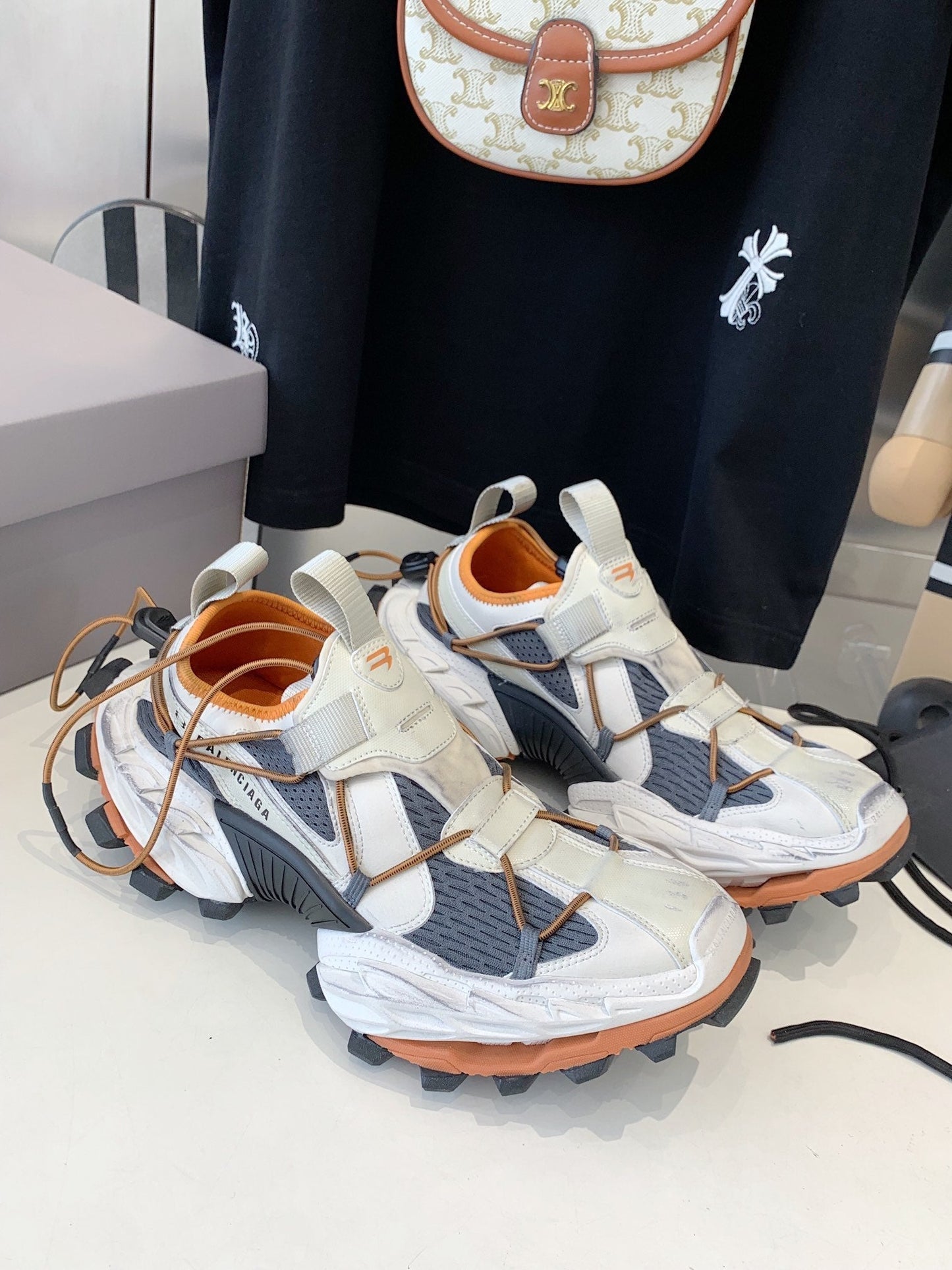 HIKE SNEAKER IN BEIGE AND ORANGE MESH, POLYURETHANE AND POLYESTER - 35