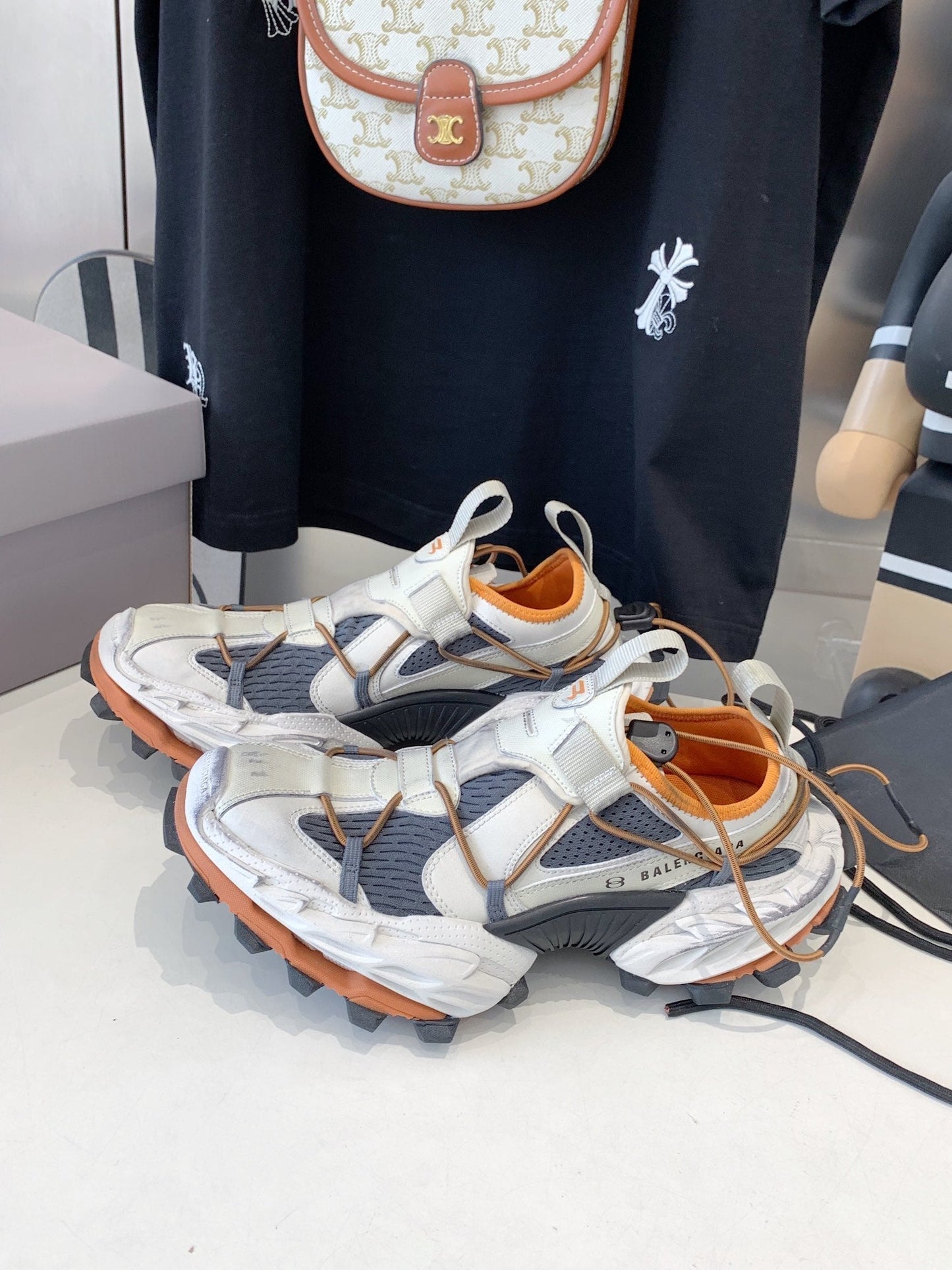 HIKE SNEAKER IN BEIGE AND ORANGE MESH, POLYURETHANE AND POLYESTER - 35