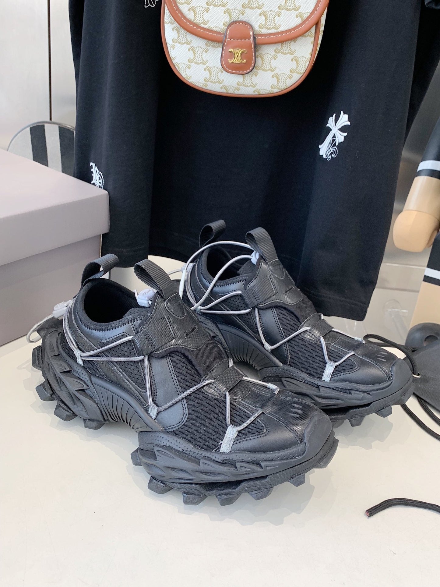 HIKE SNEAKER IN BLACK MESH, POLYURETHANE AND POLYESTER - 35