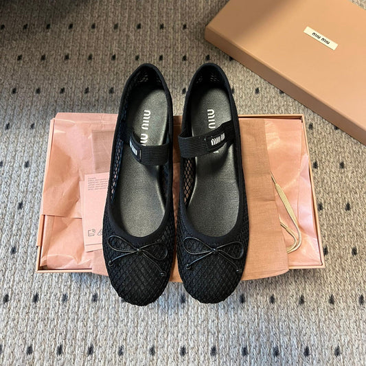 Балетки MIUMIU 26S з чорної сітчастої тканини з бантом