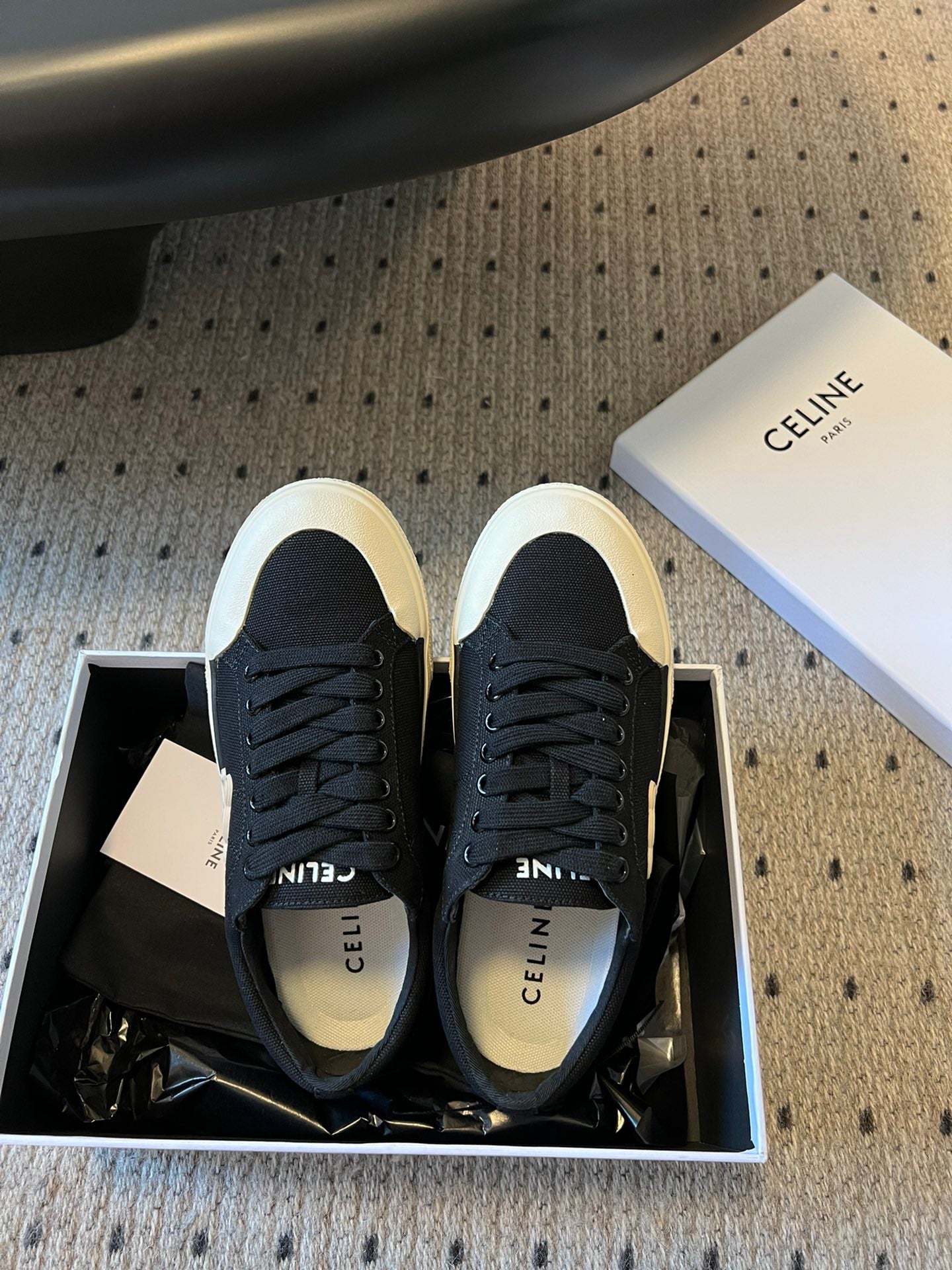 TRAINER LOW LACE-UP SNEAKER IN BLACK CANVAS - 35