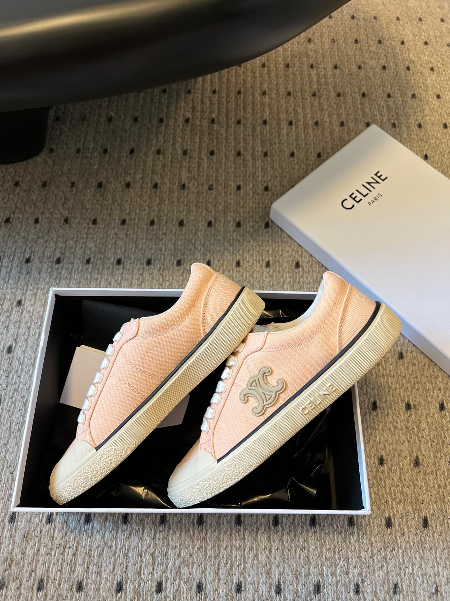 TRAINER LOW LACE-UP SNEAKER IN LIGHT ORANGE CANVAS - 35