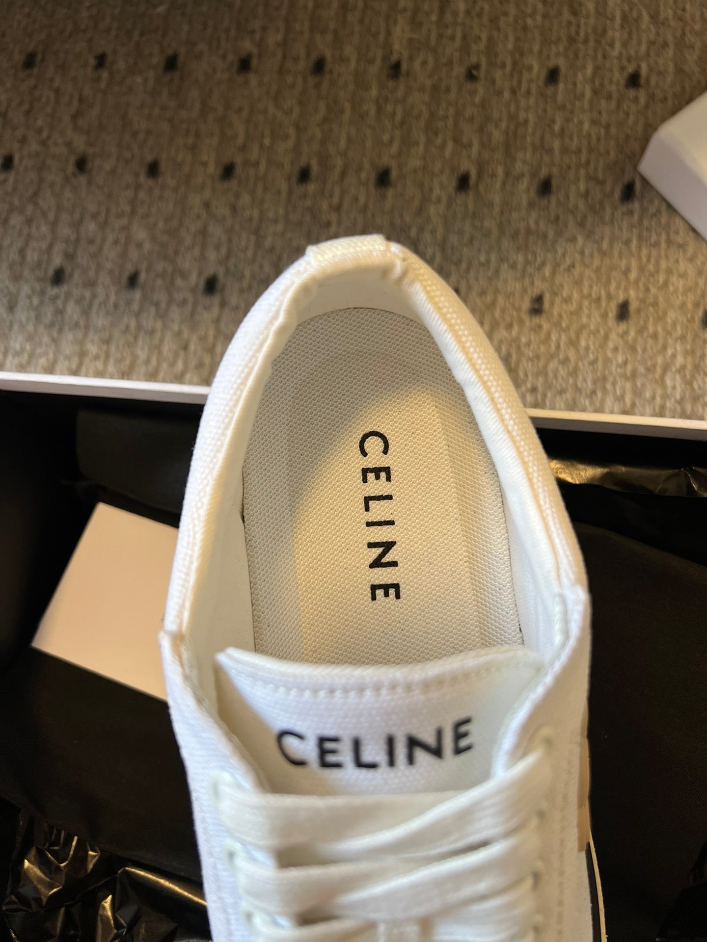 TRAINER LOW LACE-UP SNEAKER IN WHITE MIX BEIGE CANVAS - 35