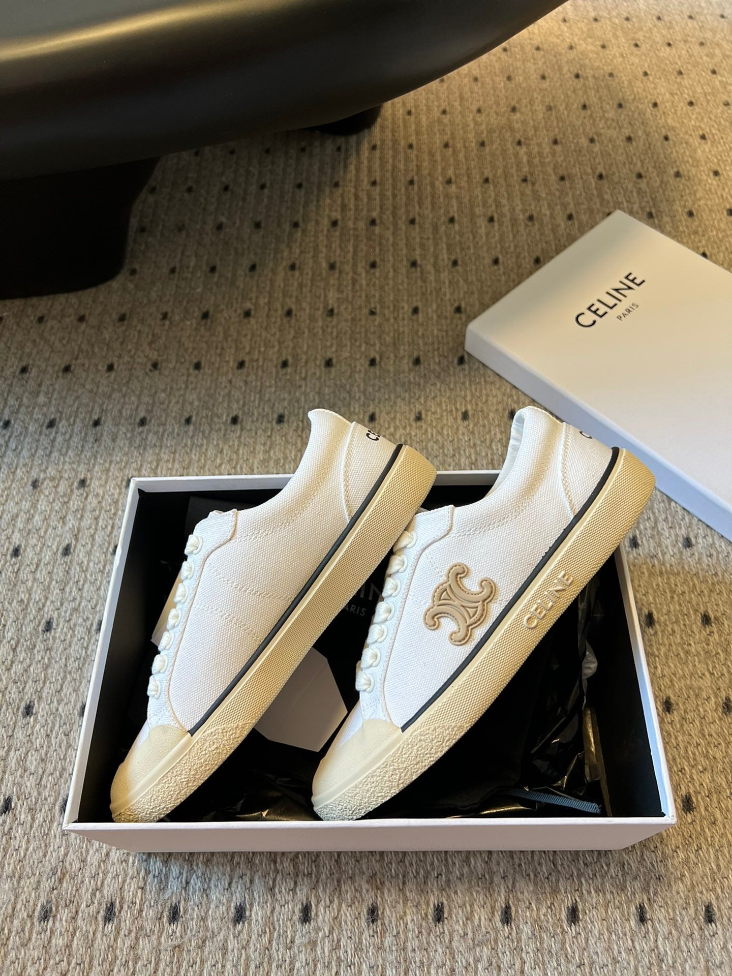 TRAINER LOW LACE-UP SNEAKER IN WHITE MIX BEIGE CANVAS - 35