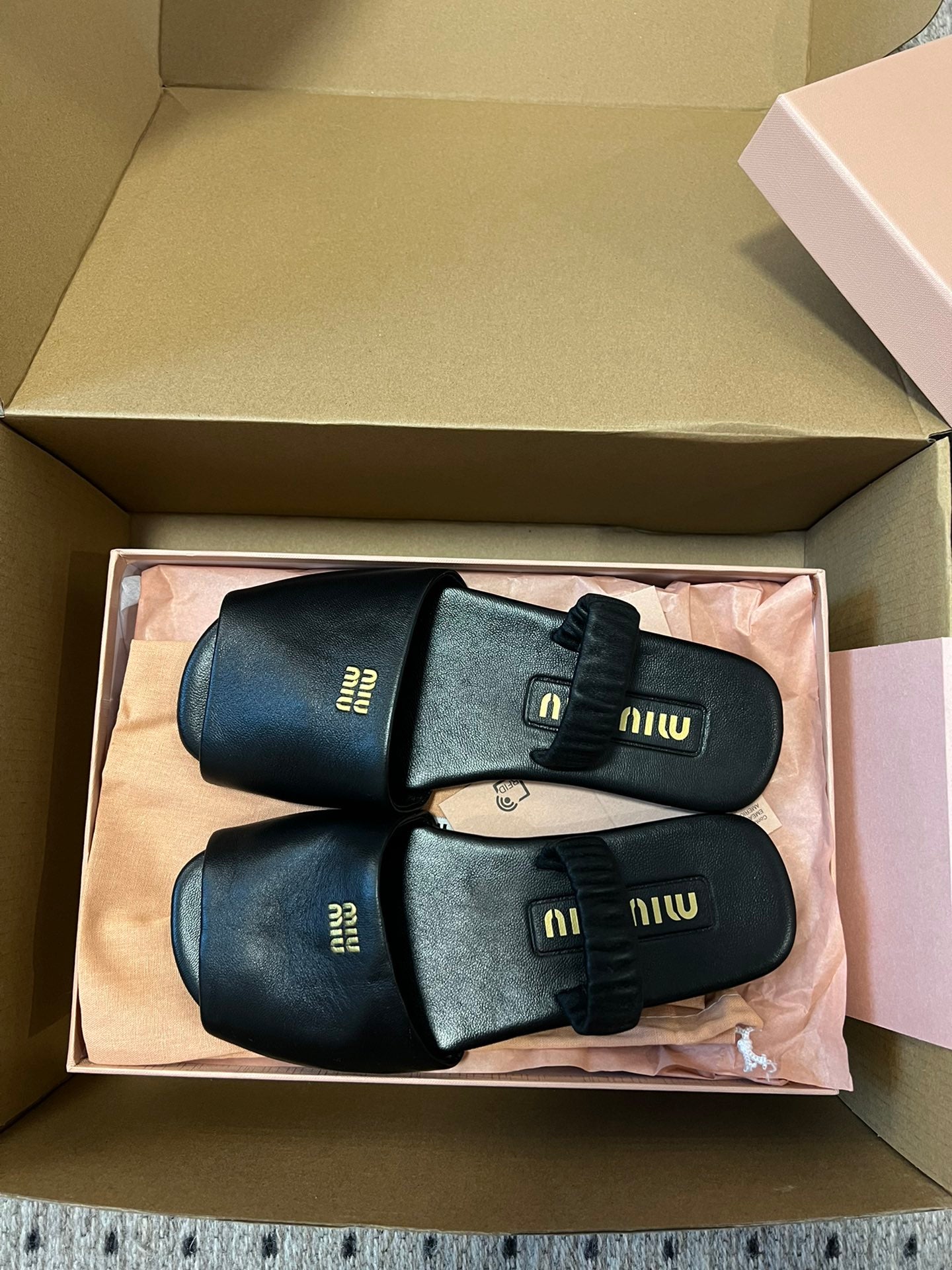 RUCHES SANDALS IN BLACK LAMBSKIN - 35