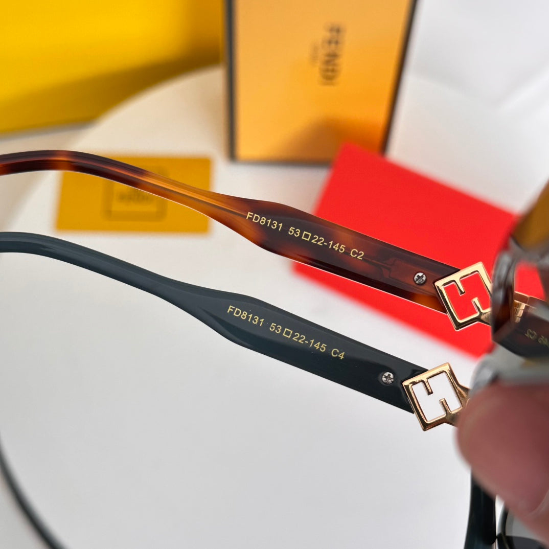 SELLERIA RECTANGULAR FRAME SUNGLASSES FD8131 IN ACETATE - Beige