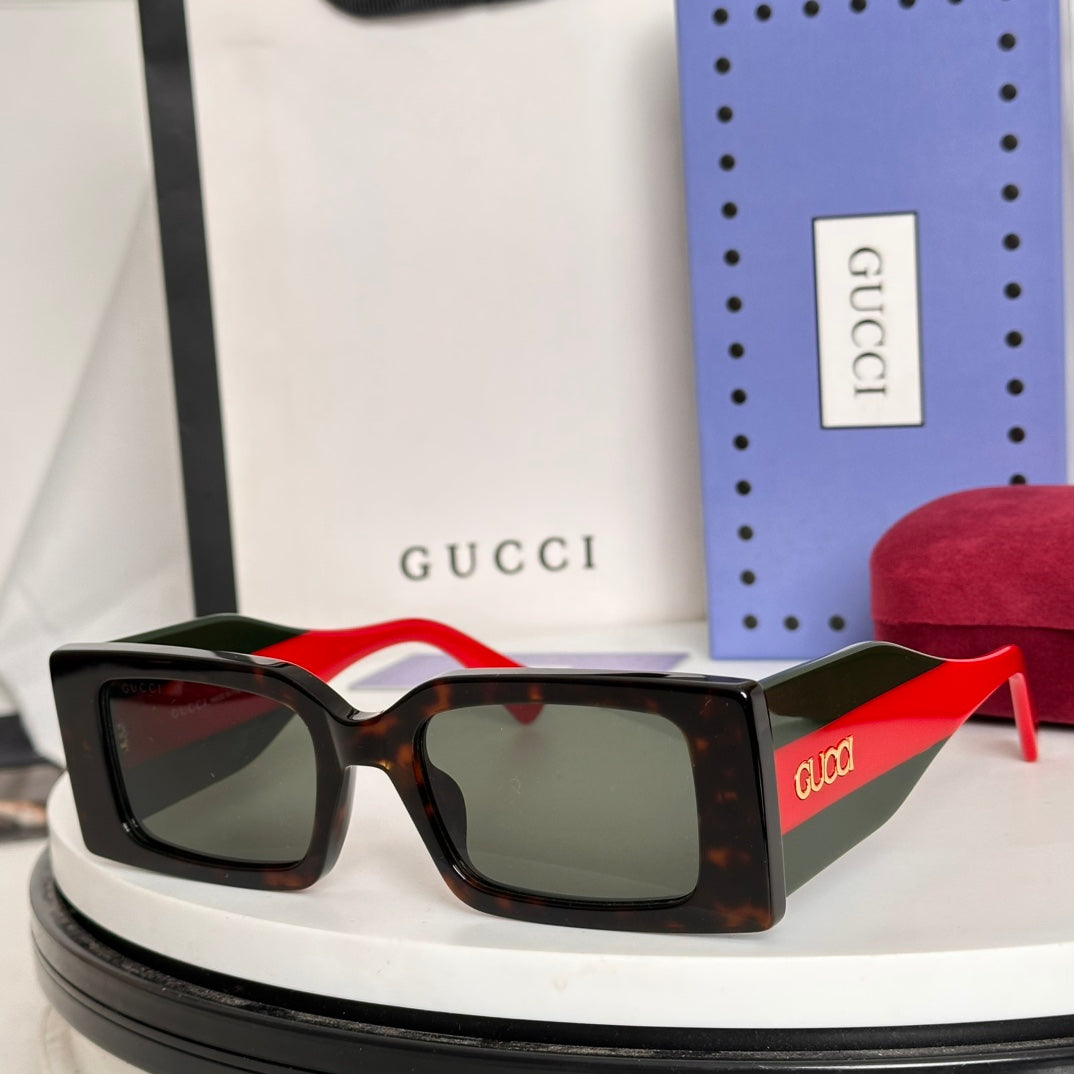 CHUNKY GEOMETRIC FRAME SUNGLASSES GG1860S IN ACETATE - Black/ black