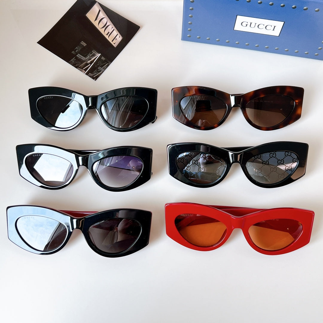 OVAL FRAME SUNGLASSES GG1843S IN ACETATE - Black