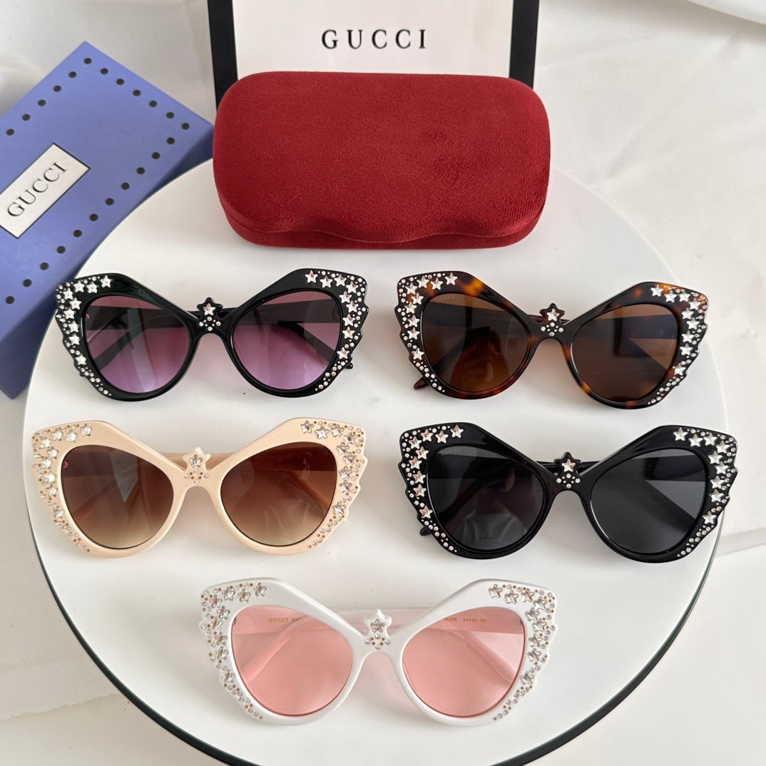 CRYSTAL STUDDED CAT-EYE FRAME SUNGLASSES GG1095S IN ACETATE - White/ pink