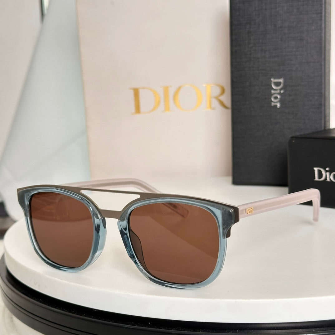 MONTAIGNE SUNGLASS BLACKTIE221S IN ACETATE - Black/Smoke