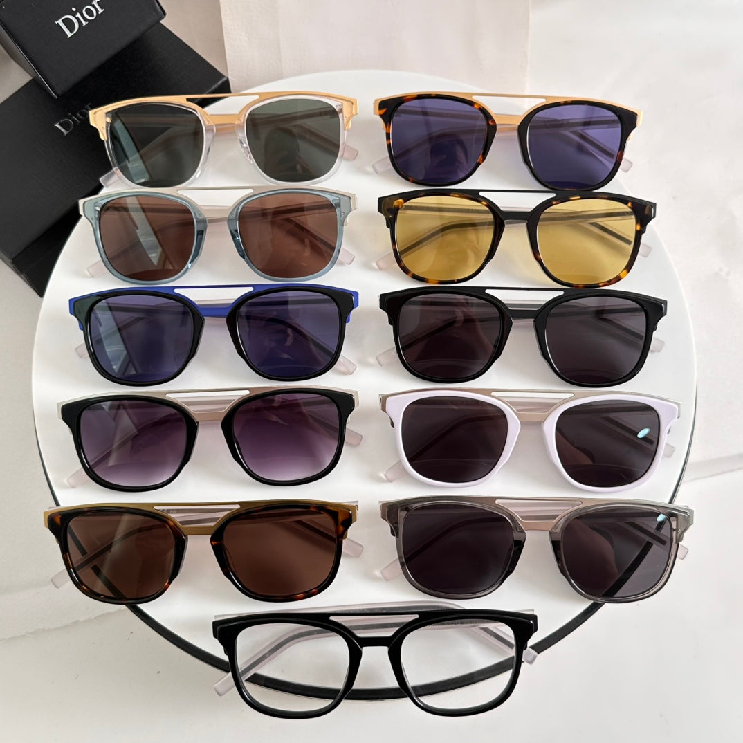 MONTAIGNE SUNGLASS BLACKTIE221S IN ACETATE - Black/Smoke
