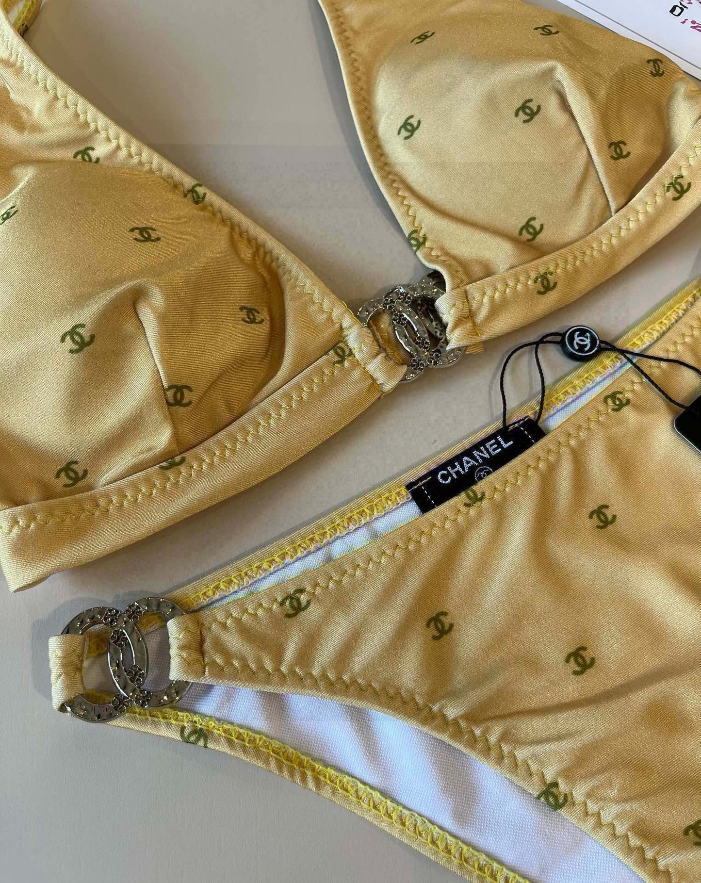 CC BIKINI SWIMSUIT SET IN YELLOW AND GREEN LOGO 606523