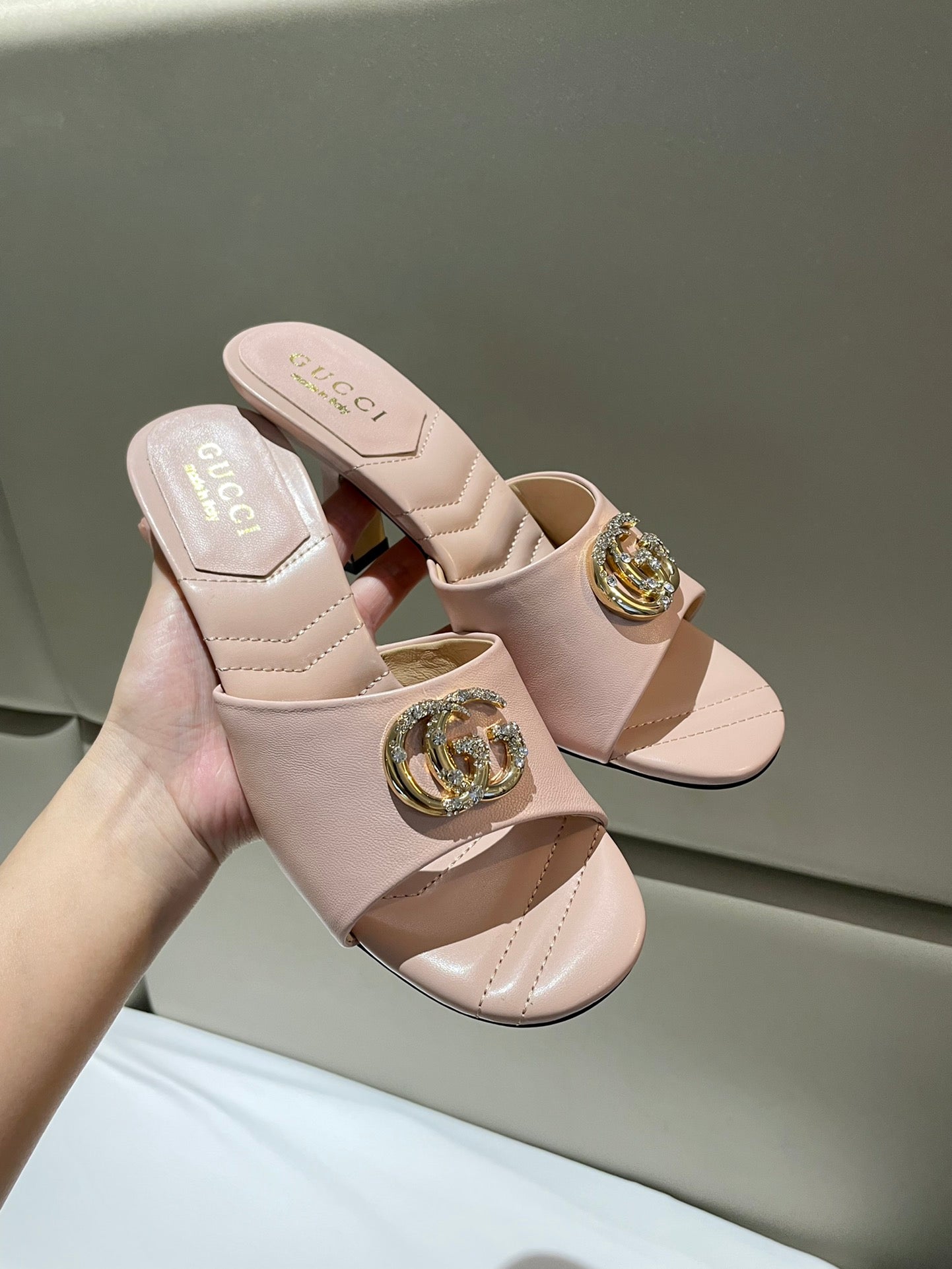 GG HIGH HEELS 70 IN PASTEL PINK LAMBSKIN GOLD HARDWARE WITH CRYSTALS - 35