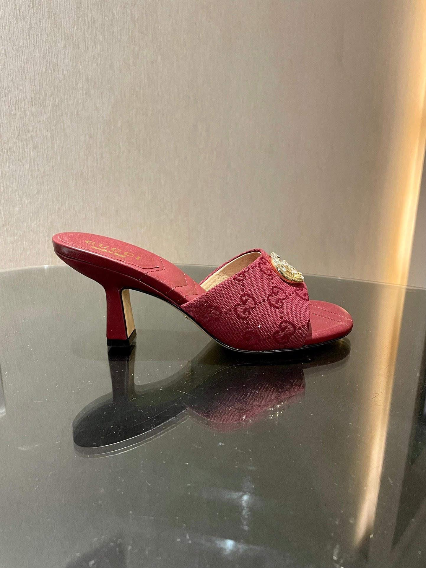GG HIGH HEELS 70 IN RED LAMBSKIN AND FABRIC GOLD HARDWARE WITH CRYSTALS - 35