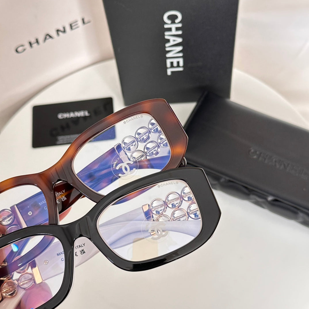SQUARE SUNGLASSES 5542 IN ACETATE - Black