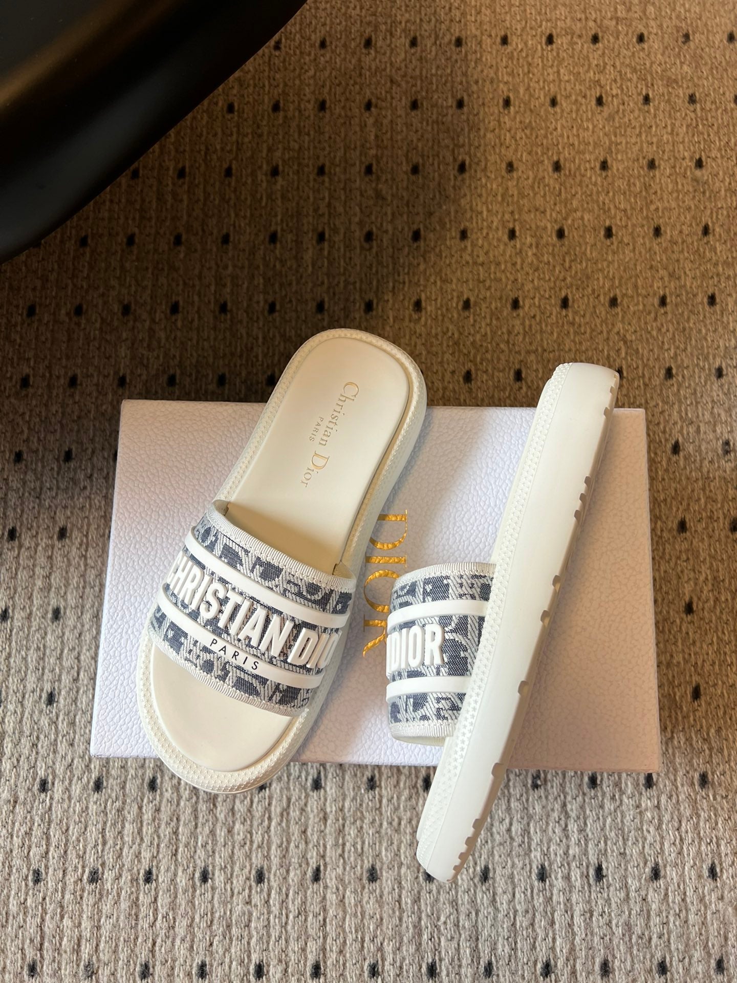 CD DWAY SLIDES WHITE RUBBER TOILE DE JOUY EMBROIDERY - 35