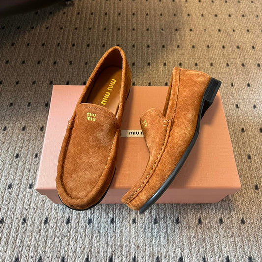 ЛОФЕРИ MIUMIU 26S З КАРАМЕЛЬНО-КОРИЧНЕВОЇ ЗАМШІ