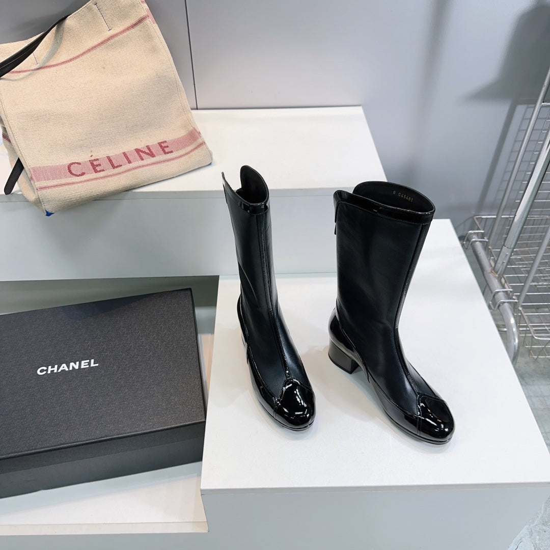 CHANEL SHORT BOOTS 25S 45 MM IN BLACK LAMBSKIN - 35