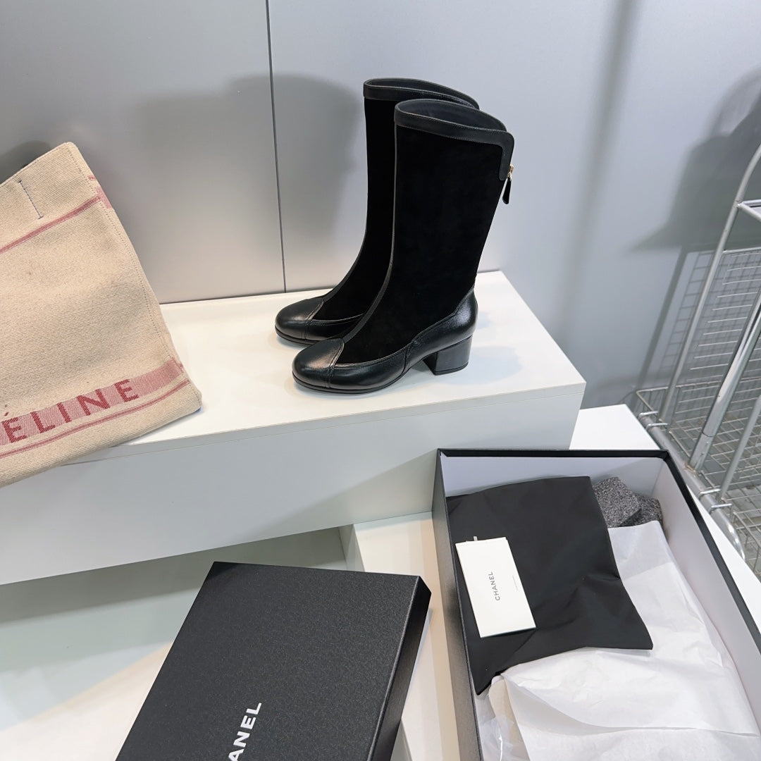 CHANEL SHORT BOOTS 25S 45 MM IN BLACK SUEDE AND LAMBSKIN - 35