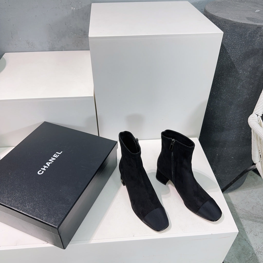 CHANEL ANKLE BOOTS 25S 45 MM IN BLACK SUEDE WITH ZIPPER - 35