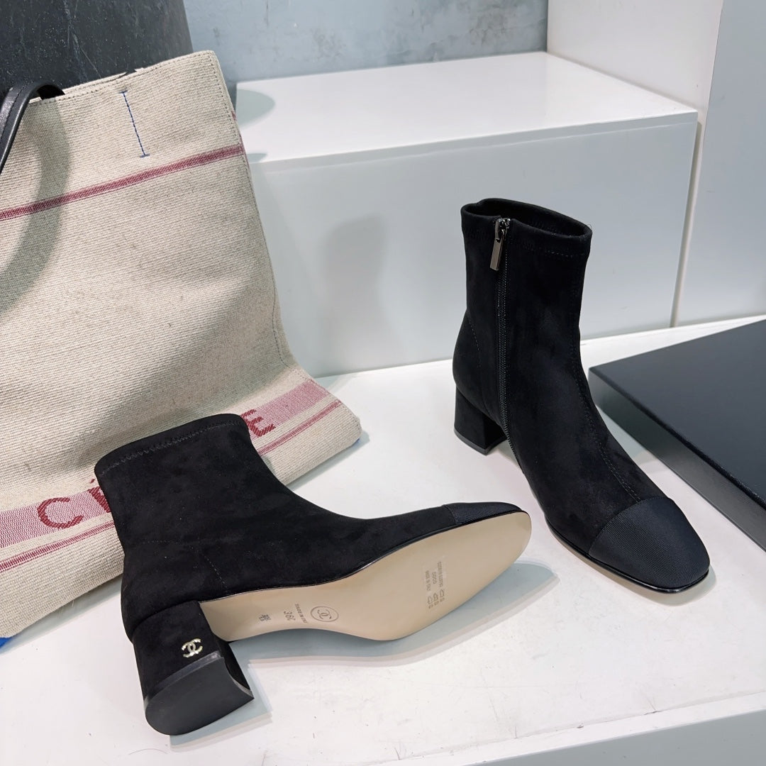 CHANEL ANKLE BOOTS 25S 45 MM IN BLACK SUEDE WITH ZIPPER - 35