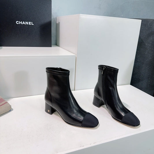 CHANEL ANKLE BOOTS 25S 45 MM IN BLACK LAMBSKIN WITH ZIPPER - 35
