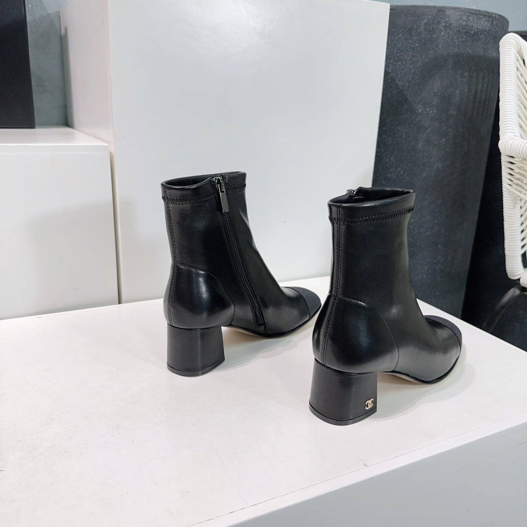 CHANEL ANKLE BOOTS 25S 45 MM IN BLACK LAMBSKIN WITH ZIPPER - 35