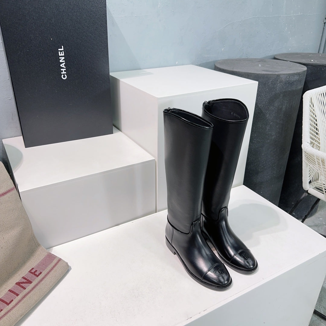 CHANEL KNEE-HIGH ZIPPER BOOTS 25S 25 MM IN BLACK LAMBSKIN - 35