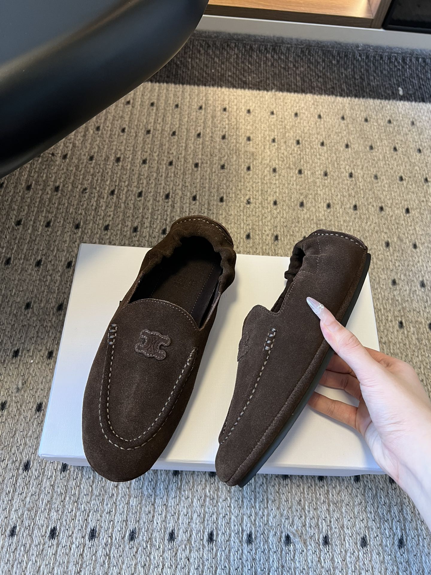 CELINE 25S LOAFERS FLAT IN DARK BROWN SUEDE - 35