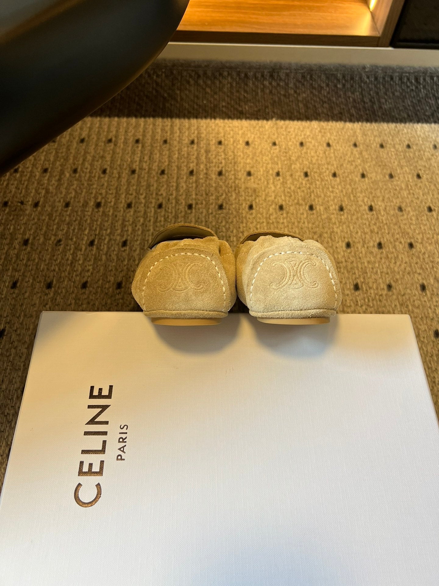 CELINE 25S LOAFERS FLAT IN LIGHT BROWN SUEDE - 35